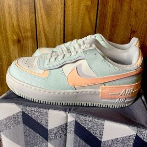Nike Air Force 1 Low Shadow
Sail Barely Green (never been worn)